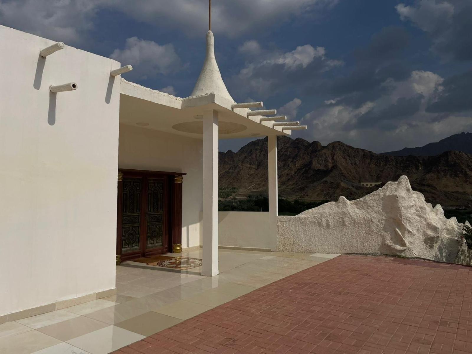 The Mountain Terrace * Masafi